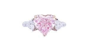 Anillo de Diamantes Hecho a Mano de Alta Demanda para Mujer, Joyería Elegante de Moda, Colección para Bodas y Regalos, Disponible para la Venta - Product Image 3