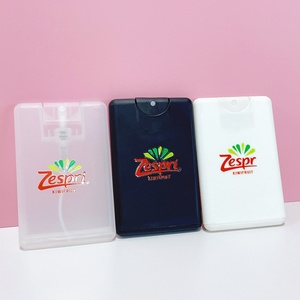 Venta al por mayor de botellas de plástico PP portátiles de 15 ml, 20 ml y 30 ml para desinfectante de manos, perfumes de bolsillo y atomizadores tipo tarjeta de crédito. - Product Image 6