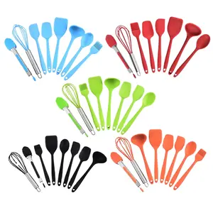 8 pezzi Mini accessori per utensili da cucina prodotto da cucina utensili resistenti al calore in Silicone multicolore Set di attrezzi secchio per la conservazione del bordo