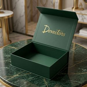 Caja de Regalo Magnética para Set de Cuidado de la Piel, Caja de Embalaje de Papel Rígido Blanco con Cierre Magnético y Bandeja con Cinta - Product Image 1