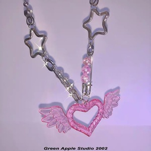 Collier Cœur Aile en Acrylique avec Breloques Étoiles, Chaîne Perlée Rose, Bijou Tendance Personnalisé - Product Image 4