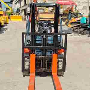 For 7F 2.5T Used Diesel Multi-Functional Forklift Truck 3 Ton Capacity Offroad 1 Year Warranty - Product Image 2