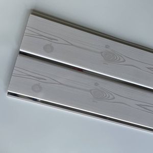 Fabriqué en Chine Panneau PVC <span class=keywords><strong>blanc</strong></span> en plastique estampage à chaud Panneau de <span class=keywords><strong>plafond</strong></span> De Techo De Pvc 30mm x 9 Carreau de <span class=keywords><strong>plafond</strong></span> Lambris Pvc <span class=keywords><strong>Plafond</strong></span> - Product Image 4