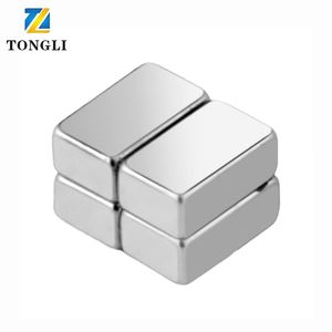Imán de Bloque Cuadrado de Neodimio NdFeB N52 Superfuerte de 1 mm de Grosor para Uso Industrial Pesado, <span class=keywords><strong>Soldadura</strong></span> y Corte - Product Image 1