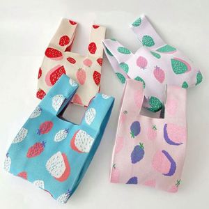 Bolso de Mano Pequeño y Bonito con Nudo, Bolso Tejido Estético, Bolso de Ganchillo para Mujer - Product Image 5