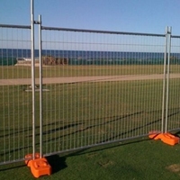 Panneaux de clôture temporaires standard faciles à installer, design australien personnalisé, en fer galvanisé, écologiques, résistants à la rouille, avec pieds en plastique.