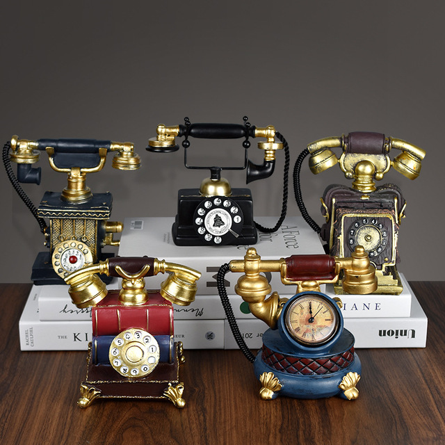 Hot Sale High Quality Retro Telephone Model Clock Ornaments Study Room Luxury Desktop Home Ornaments Decoration