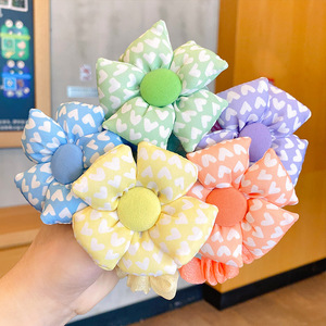 Élastiques à cheveux en forme de fleur pour filles et petites filles. Ces élastiques pour cheveux n'endommageront pas les cheveux et ont une bonne élasticité. - Product Image 2