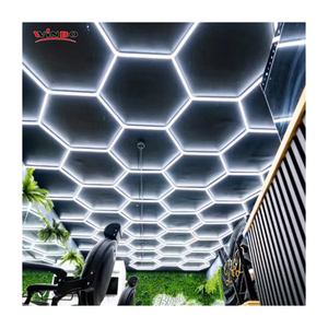 Lampe LED hexagonale pour <span class=keywords><strong>garage</strong></span>, <span class=keywords><strong>éclairage</strong></span> de travail en nid d'abeille, vente chaude en usine, conception personnalisée gratuite, <span class=keywords><strong>éclairage</strong></span> de détail automobile DIY pour <span class=keywords><strong>atelier</strong></span> - Product Image 6