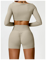 Personnalisé de haute qualité confortable taille haute contrôle du ventre Yoga ensemble court entraînement vêtements de sport femmes Yoga ensemble