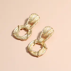 Fashion design best selling metal pendant earrings with irregular geometry for women jewelry
