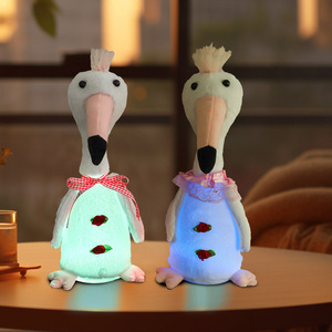 Lindo Peluche <span class=keywords><strong>de</strong></span> Flamenco Frito, <span class=keywords><strong>de</strong></span> Fibra <span class=keywords><strong>de</strong></span> Poliéster, Regalo <span class=keywords><strong>para</strong></span> Parejas, Decoración <span class=keywords><strong>para</strong></span> el Hogar con Lazo y Luz, <span class=keywords><strong>para</strong></span> Navidad y San Valentín - Product Image 2