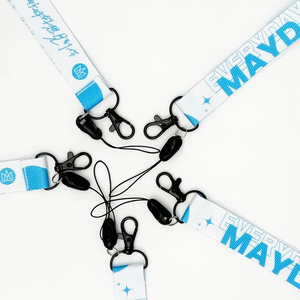 Vente en gros de haute qualité pvc nouvelle ère bracelet de téléphone bracelet bouteille de football voiture porte-clés unisexe courts longes avec bracelet - Product Image 2