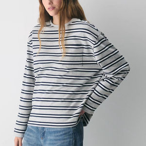 Camiseta Unisex Gris a Rayas de Manga Regular, Corte Holgado, Informal, con Logotipo de Diamantes de Imitación, Personalizada de Fábrica - Product Image 1