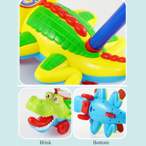 <span class=keywords><strong>Passeggino</strong></span> per Bambini a Forma di Coccodrillo con Manico, <span class=keywords><strong>Giocattolo</strong></span> per Bambini con Lingua Lampeggiante e Ruote - Product Image 4