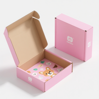 Boîtes en carton rose de qualité alimentaire avec logo personnalisé pour l'emballage de biscuits, macarons, beignets - Finition mate, gaufrage à chaud doré, recyclables