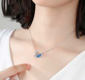 Collier Cygne en Cuivre Vintage au Design Unique pour la Saint-Valentin, avec Strass en Cristal, Chaîne Ras du Cou pour Femme, Idéal Cadeau - Product Image 6