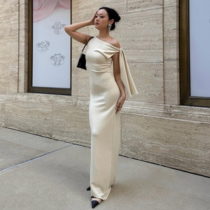 Vestido largo de sirena elegante de un solo hombro con lazo para mujer, color liso, ajustado, sexy y sencillo, estilo bandage, para verano 2026, venta al por mayor - Product Image 4