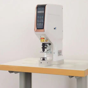 Máquina de hebilla de clavo de mano antigolpes controlada por computadora eléctrica automática máquina de hebilla blanca grande. - Product Image 5