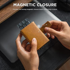 Tarjetero Automático con Bloqueo RFID para Tarjetas de Crédito y de Presentación, Diseño Sólido en Cuero PU y Aluminio, Estilo Delgado con Cierre de Botón - Product Image 4