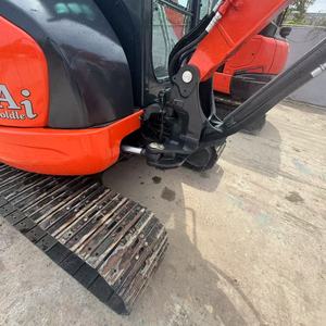 รถขุด Kubota KX037-4 ปี 2023 ใช้งานน้อย น้ำหนัก 3.65 ตัน มอเตอร์ 0.11 ลูกบาศก์เมตร ความจุบุ้งกี๋ 0.11 ลูกบาศก์เมตร สำหรับงานก่อสร้าง ขุดดิน เคลื่อนย้ายดิน - Product Image 3