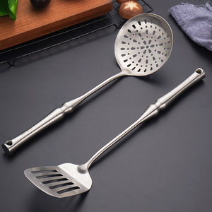 Juego de utensilios de cocina de acero inoxidable 304, espátula de cintura delgada y espesada, colador, cucharón, utensilios de cocina antideslizantes y antiescaldantes - Product Image 4