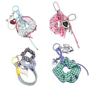 Porte-clés multifonctionnel personnalisable avec chouchou, nœud en forme de cœur exquis, corde, pompon décoratif, tendance, breloques pour sacs pour femmes - Product Image 1