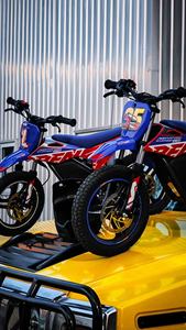 Moto tout-terrain pour enfants - 74V, vitesse unique, frein à disque, moteur central, cadre robuste en alliage d'aluminium pour la conduite sur terrains accidentés - Product Image 2