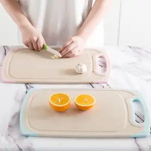 Tagliere in paglia di grano senza Bpa tagliere in plastica antiscivolo tagliere da cucina per uso alimentare con manico