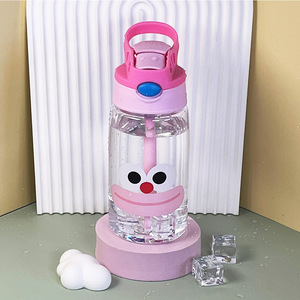 <span class=keywords><strong>Cute</strong></span> Cartoon <span class=keywords><strong>Kids</strong></span> Plastic Sippy Cup Lid Straw Promocional Sport Fruit Water Bottle Back School Gym Atividades ao ar livre Boil Proof - Product Image 4