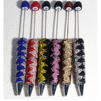 Stylo à bille perlé à rayures ondulées entièrement orné de strass, fait main, DIY, avec cristaux scintillants, multicolore, pour loisirs créatifs, perles focales en PVC