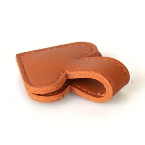 Marcadores de Libros Magnéticos con Diseño de Biblia, Clips de Páginas de Cuero PU, Accesorios para la Escuela y Oficina - Product Image 4