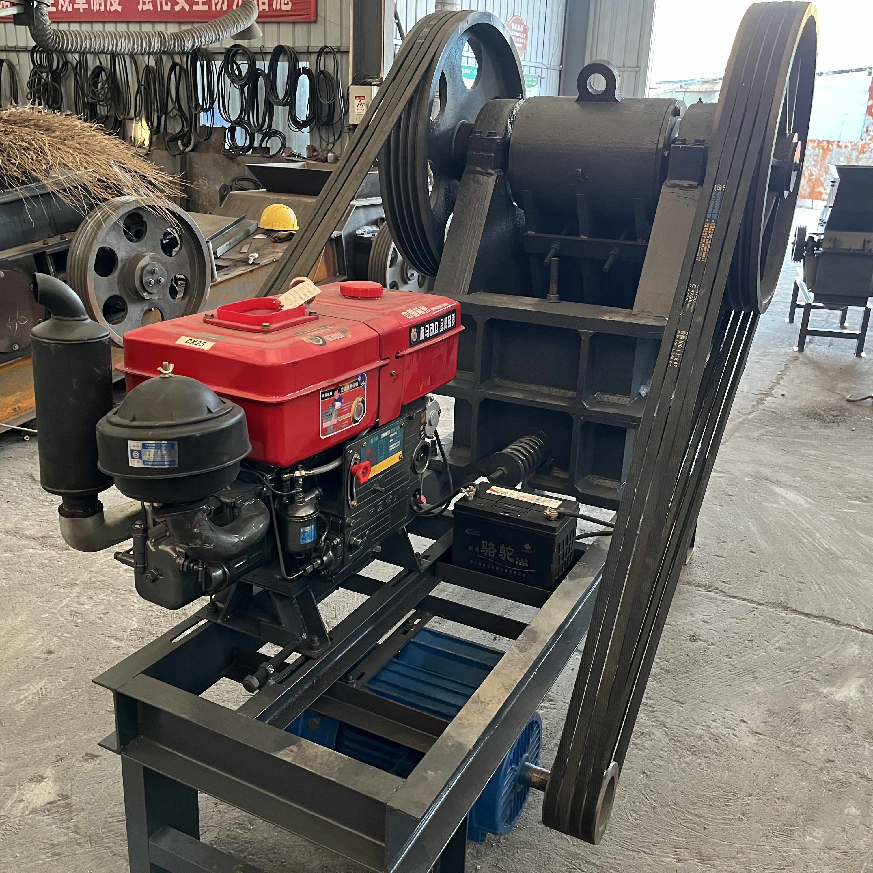 Feeder for Jaw Crusher Track Jaw Crushers for Sale Jaw Crusher for Petroleum coke