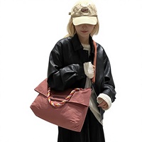 Nouvel Arrivage Sac Bandoulière Messager Femme Grande Capacité en Nylon avec Double Sangle et Bouton Magnétique en Polyester, Motif Renard Coloré