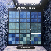 Carreaux de mosaïque en céramique carrés de couleur bleu-vert mélangée, design moderne, résistants à l'eau, pour chambre, piscine, salle, cuisine, salle de bain, mur et sol