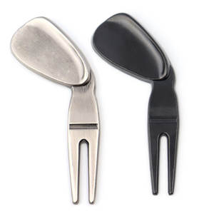 Outil <span class=keywords><strong>de</strong></span> divot <span class=keywords><strong>de</strong></span> golf Offre Spéciale placage d'alliage <span class=keywords><strong>de</strong></span> fourche verte pour la réparation <span class=keywords><strong>de</strong></span> gazon sur le terrain <span class=keywords><strong>de</strong></span> golf - Product Image 2