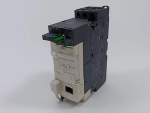 LUB120 LUB120 Automation TSX Quantum Ethernet Module LUB120 # zy LUB120 - Product Image 2