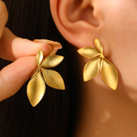 Hochwertige Edelstahl-Ohrstecker für Damen, Vergoldet, Elegantes Blatt-Blumen-Geometrisches Design, Grenzüberschreitende Persönlichkeit für Partys