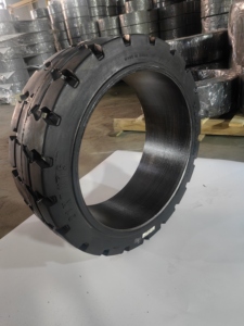 ผลิตในประเทศกัมพูชา ยางตันแบบ Heavy Duty ขนาด 18x6x14 สำหรับรถยก ล้อคุณภาพสูง อุปกรณ์เสริมยางรถยนต์ รับประกัน 18 เดือน - Product Image 2
