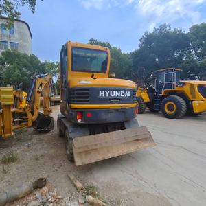 Mini-excavatrice Hyundai 60W-9 d'occasion, 6 tonnes, avec moteur et transmission, en vente, performances opérationnelles stables, d'origine coréenne - Product Image 1