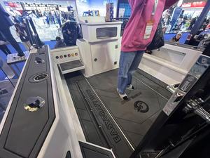 <span class=keywords><strong>Bateau</strong></span> de pêche en aluminium de 7,5 m (25 pieds), <span class=keywords><strong>bateau</strong></span> à coque en V profond Easy Craft avec <span class=keywords><strong>moteur</strong></span>, carburant essence, <span class=keywords><strong>bateau</strong></span> de sport Walk Around à vendre - Product Image 5