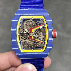 Montre mécanique ultra-fine avec boîtier en fibre de carbone intégré, cadran ajouré, plus légère, plus robuste et de qualité supérieure - Product Image 1