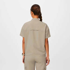 Conjunto de Uniforme Médico Profesional con Cuello en V, Blusa con Múltiples Bolsillos y Pantalones Jogger de Pierna Ancha para Hospital o Salón de Belleza - Product Image 4