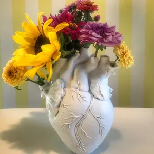 Herzform Blumenvase Harz Vase getrocknete Blumen behälter Vasen Töpfe Körpers kulptur Desktop Blumentopf Home Decoration