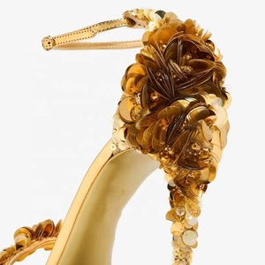 Sandales dorées à fleurs scintillantes pour femme, grande taille 46, à talon aiguille, bout pointu, avec bride cheville et bande unique, pour soirée - Product Image 6