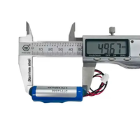 Batterie Li-ion cylindrique rechargeable personnalisée 14500 3.7v 600mAh 700mAh 800mAh 900mAh avec connecteur filaire pour rasoir électrique