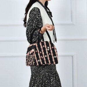 Sac isotherme pour le déjeuner, design hawaïen Puakenikeni, pour enfants et adultes, sac isotherme pour le travail, petit sac à lunch pour le bureau - Product Image 6