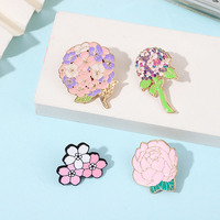 Broche tendance en gros, nouvelle collection, en forme de fleur de printemps, épinglette de revers en métal, épinglette personnalisée en émail souple