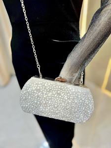 กระเป๋าคลัทช์ไข่มุกผู้หญิงสุดหรู ปี 2026 กระเป๋าถือคริสตัลประดับลูกปัดสำหรับงานกลางคืน กระเป๋าคลัทช์งานแต่งงานวิบวับ กระเป๋าสะพายโซ่ประดับเพชร - Product Image 3