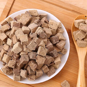 Friandises pour chiens bio lyophilisées en gros : cubes <span class=keywords><strong>de</strong></span> <span class=keywords><strong>foie</strong></span> <span class=keywords><strong>de</strong></span> bœuf et <span class=keywords><strong>de</strong></span> <span class=keywords><strong>canard</strong></span>, friandises d'entraînement pour chiens, collations pour animaux <span class=keywords><strong>de</strong></span> compagnie en extérieur - Product Image 2